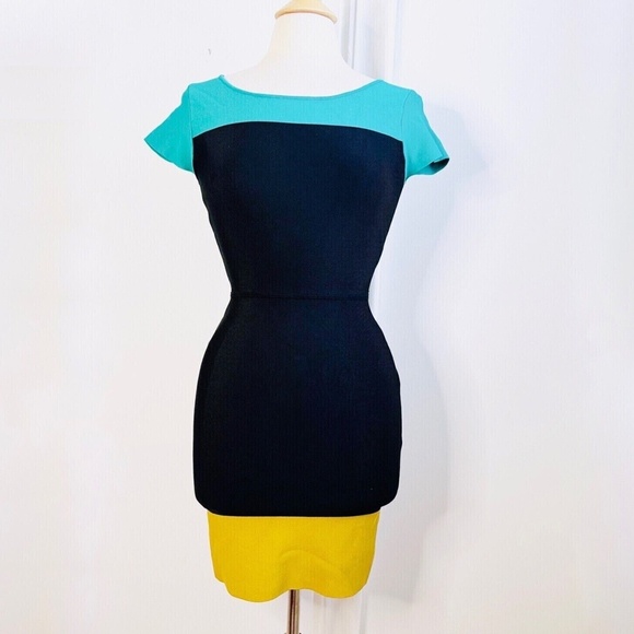 BCBGMaxAzria Women Sz M Color block Party/Wedding Guest/Cocktai Dress Multicolor - Picture 3 of 7